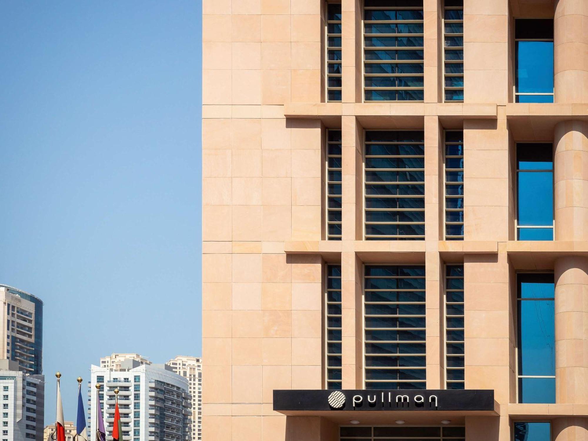 Pullman Dubai Jumeirah Lakes Towers Екстериор снимка Pullman Dubai Jumeirah Lakes Towers
